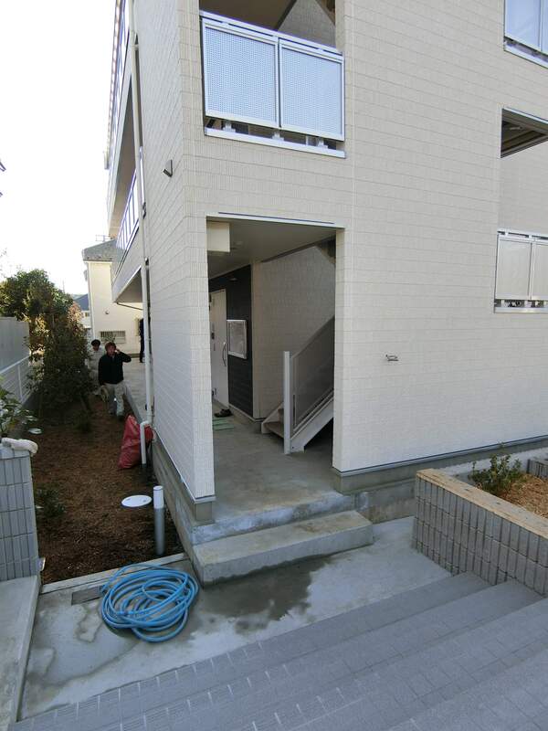 19/21 エントランス