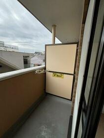 8/10 バルコニー