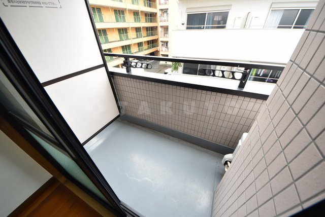 15/28 バルコニー