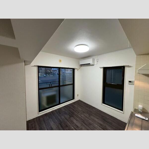 3/7 リビング/ダイニング