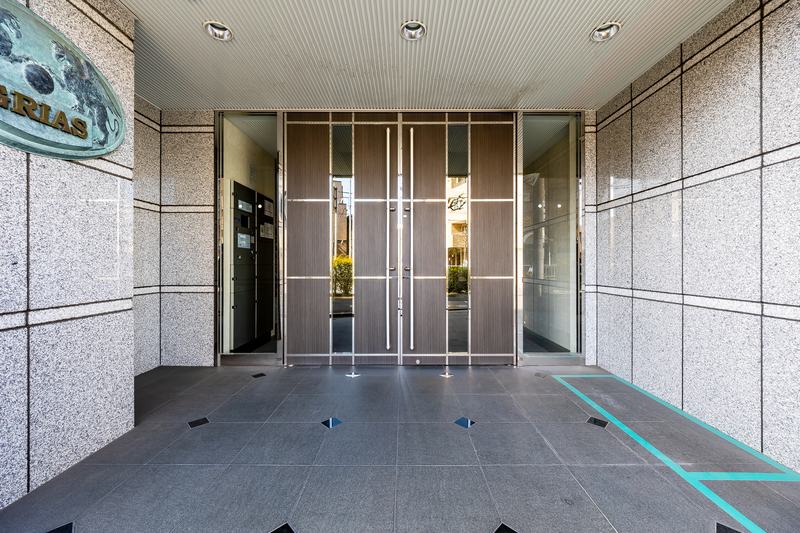 2/4 エントランス