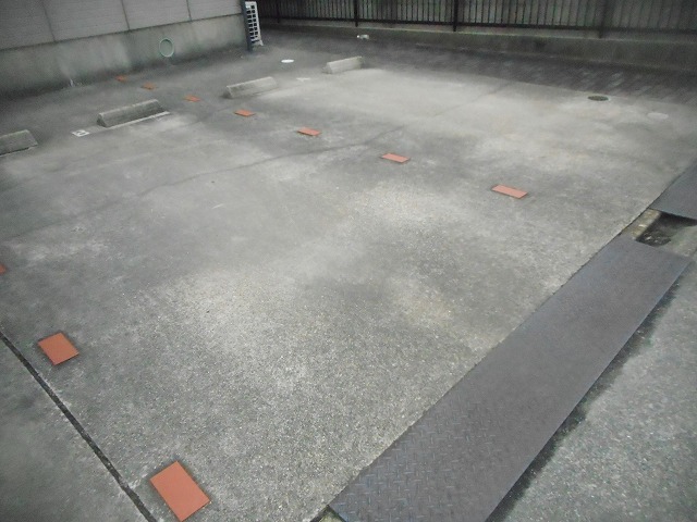 2/12 駐車場