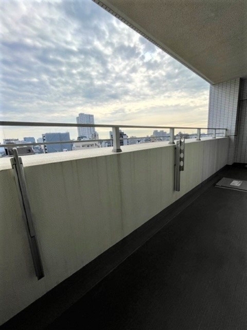 19/30 バルコニー