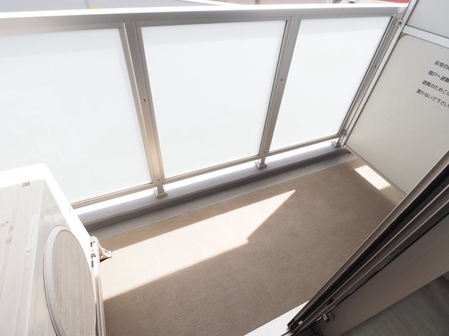 18/30 バルコニー