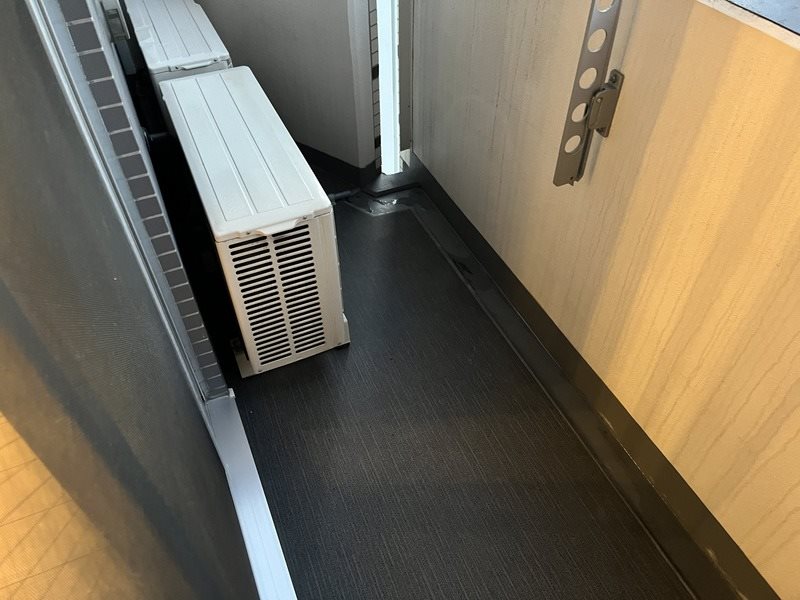 16/22 バルコニー