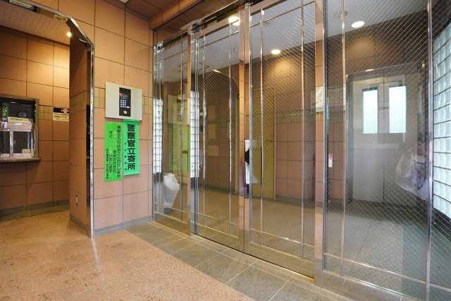 3/4 エントランス