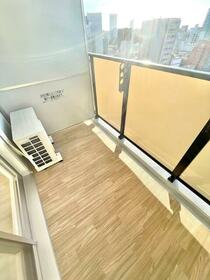 13/16 バルコニー