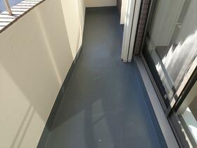 13/16 バルコニー