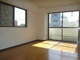 3/7 リビング/ダイニング