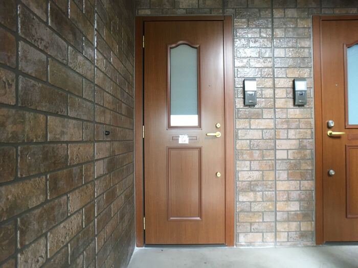 18/21 エントランス