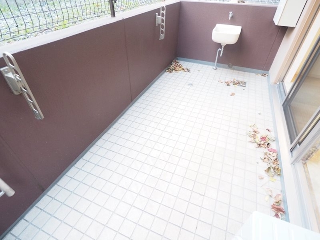 21/27 バルコニー