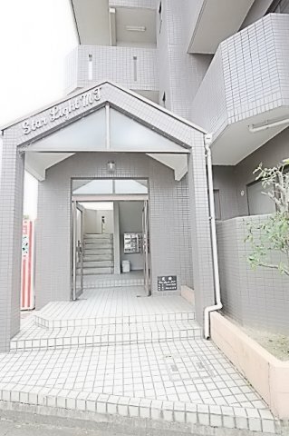 21/21 エントランス