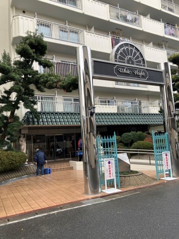 3/3 エントランス