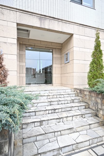 5/8 エントランス