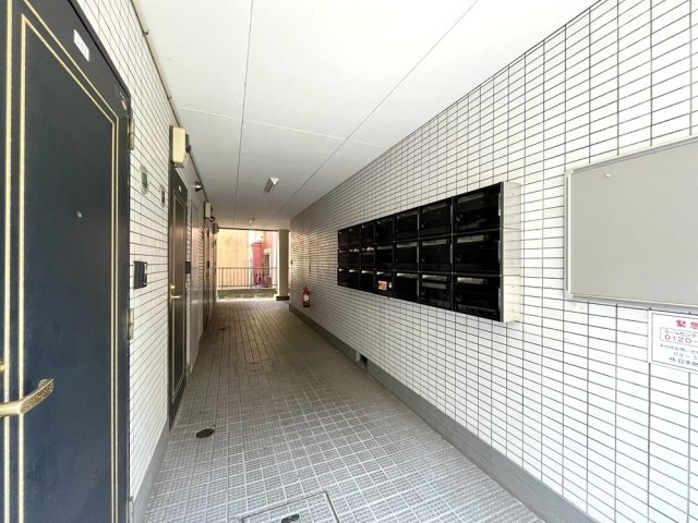 6/11 エントランス