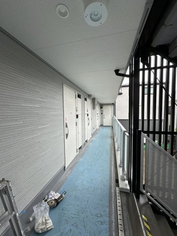 15/15 エントランス