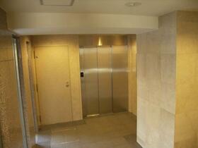 4/4 エントランス