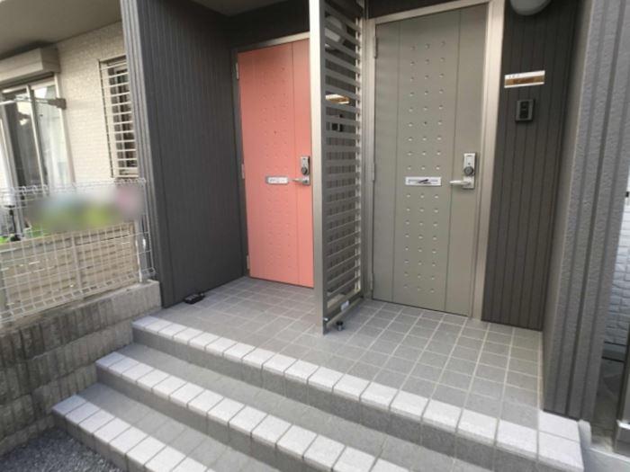 19/28 エントランス