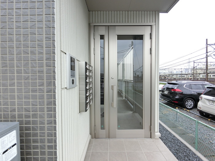 14/22 エントランス