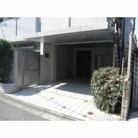 4/4 エントランス