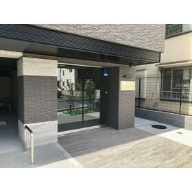 4/4 エントランス