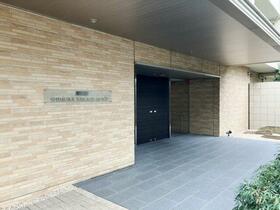 2/2 エントランス