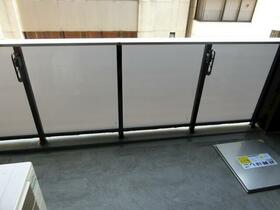 13/17 バルコニー