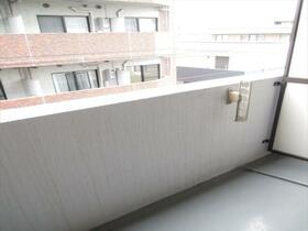 13/16 バルコニー