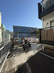 15/16 エントランス