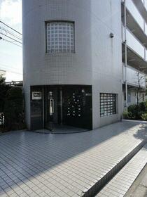 14/22 エントランス