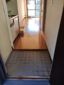 6/16 玄関