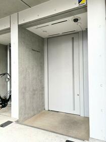 4/5 エントランス