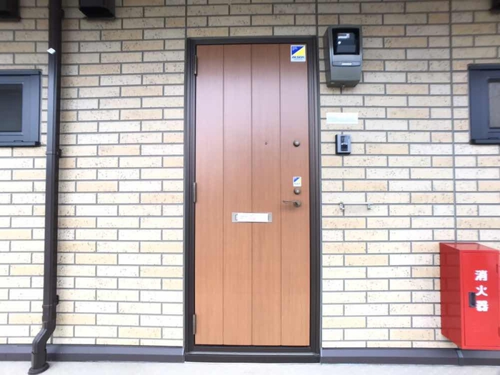 19/27 エントランス