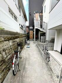 20/20 エントランス