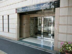 4/5 エントランス