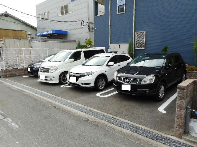 14/20 駐車場