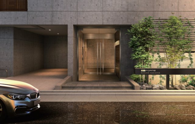 13/17 エントランス