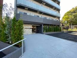 8/8 エントランス