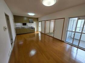 4/16 リビング/ダイニング