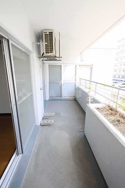 17/30 バルコニー