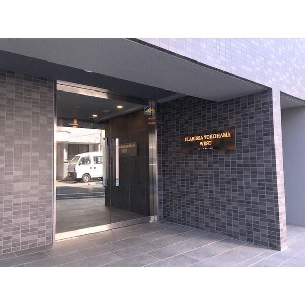 6/11 エントランス