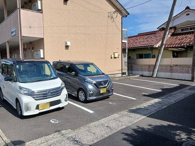 14/20 駐車場
