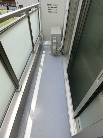 13/19 バルコニー