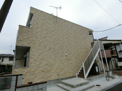 18/19 エントランス