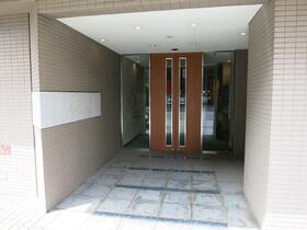 15/16 エントランス