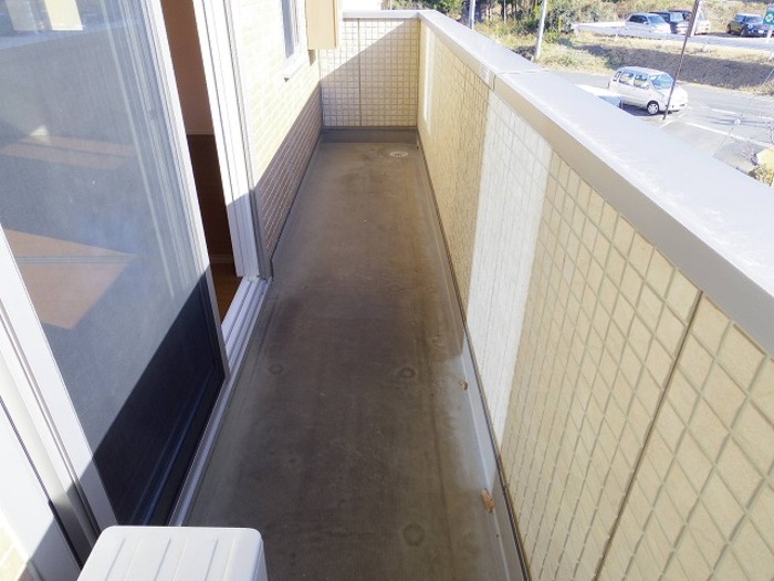 13/20 バルコニー