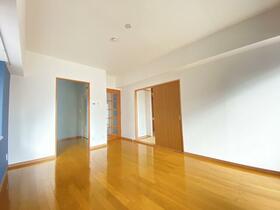 4/13 リビング/ダイニング