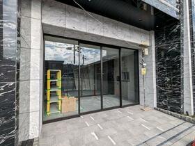 14/15 エントランス