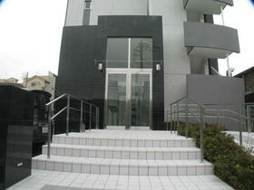 6/6 エントランス