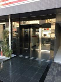 13/13 エントランス